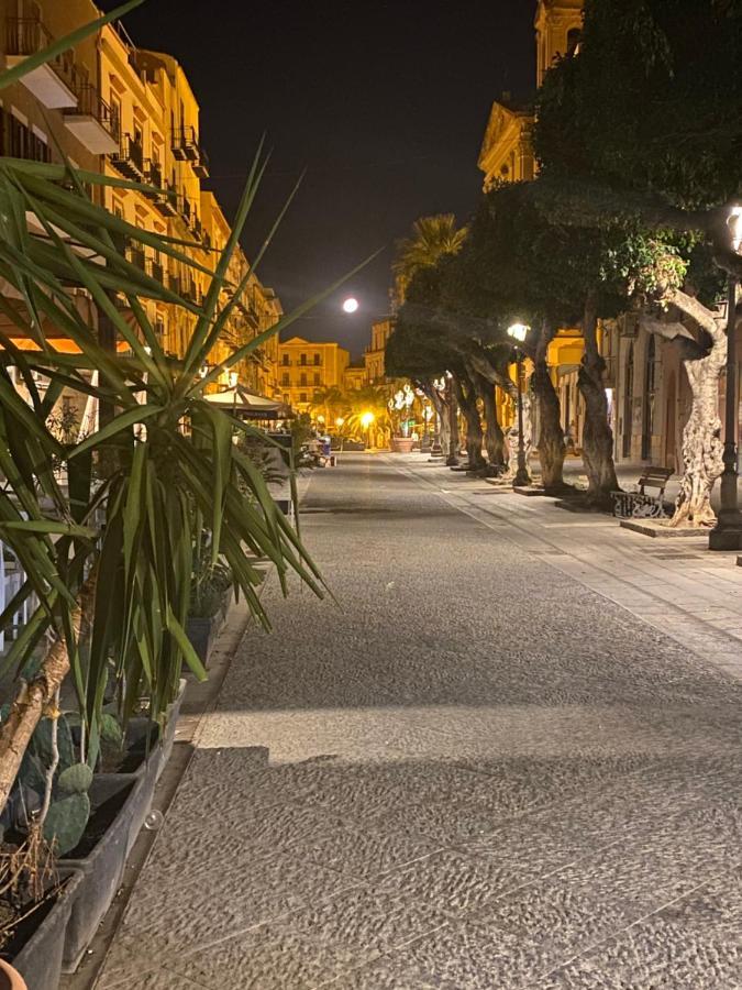 Gocce Siciliane Apartments Порт-Эмпедокле Экстерьер фото
